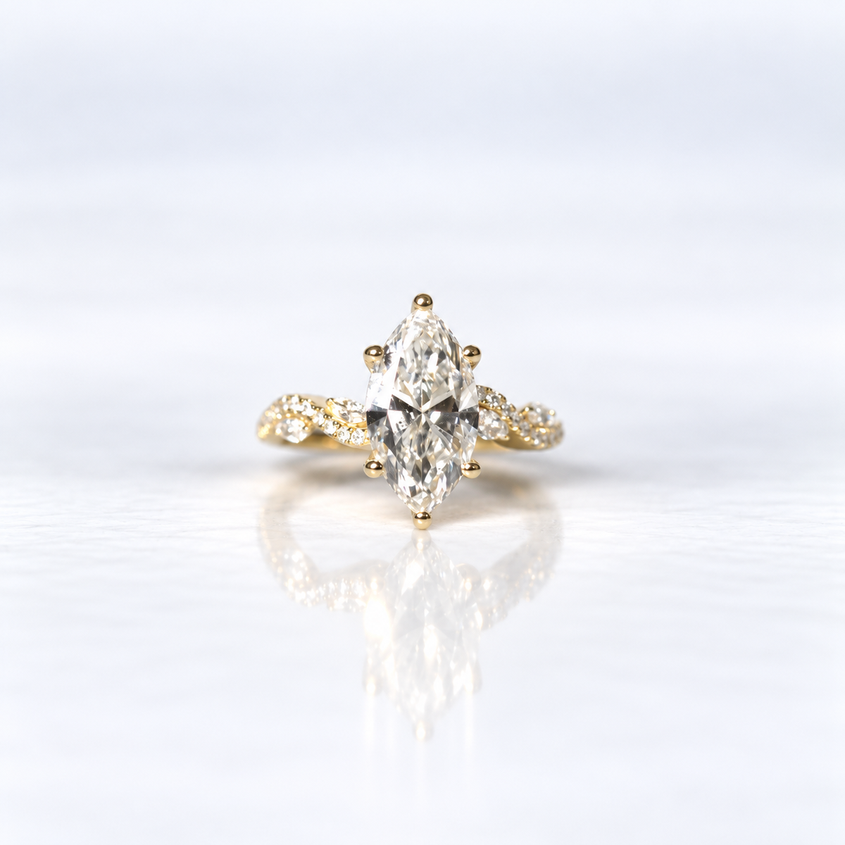 14ct Yellow Gold 3.01ct Marquise-Cut Lab-Grown Diamond Ring