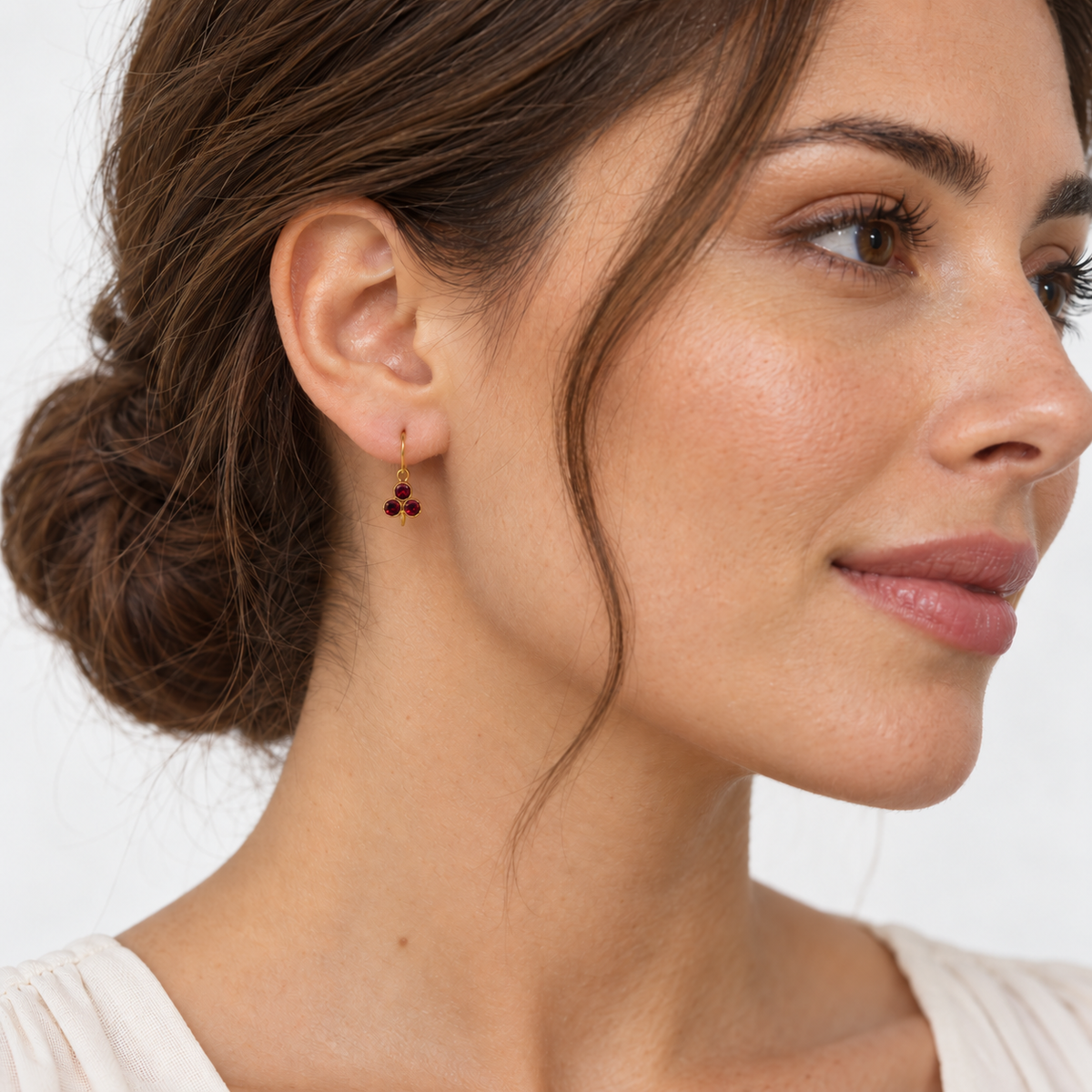 14ct Yellow Gold Vintage-Style Ruby Drop Earrings