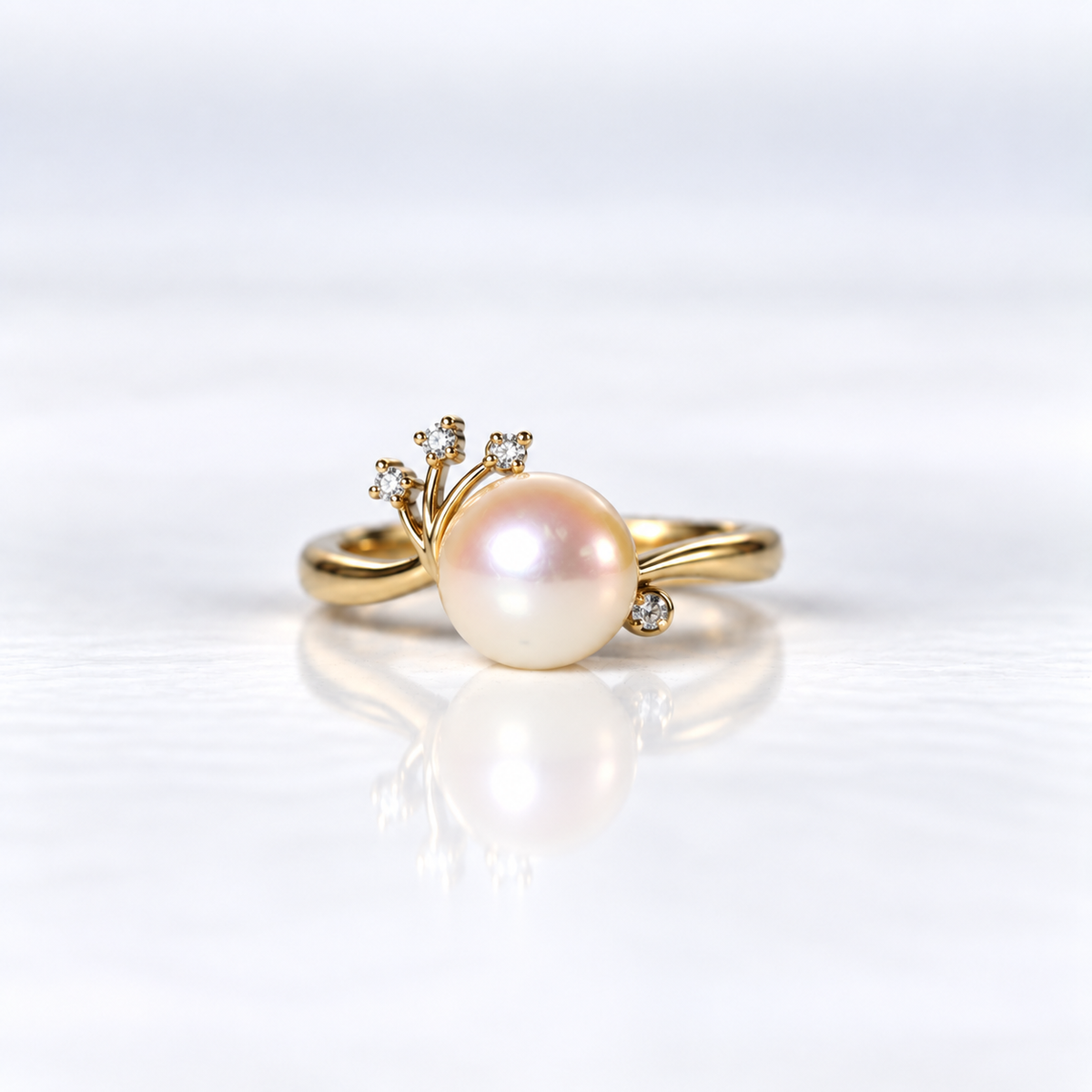 18ct White Gold Pearl and Diamond Dress Ring