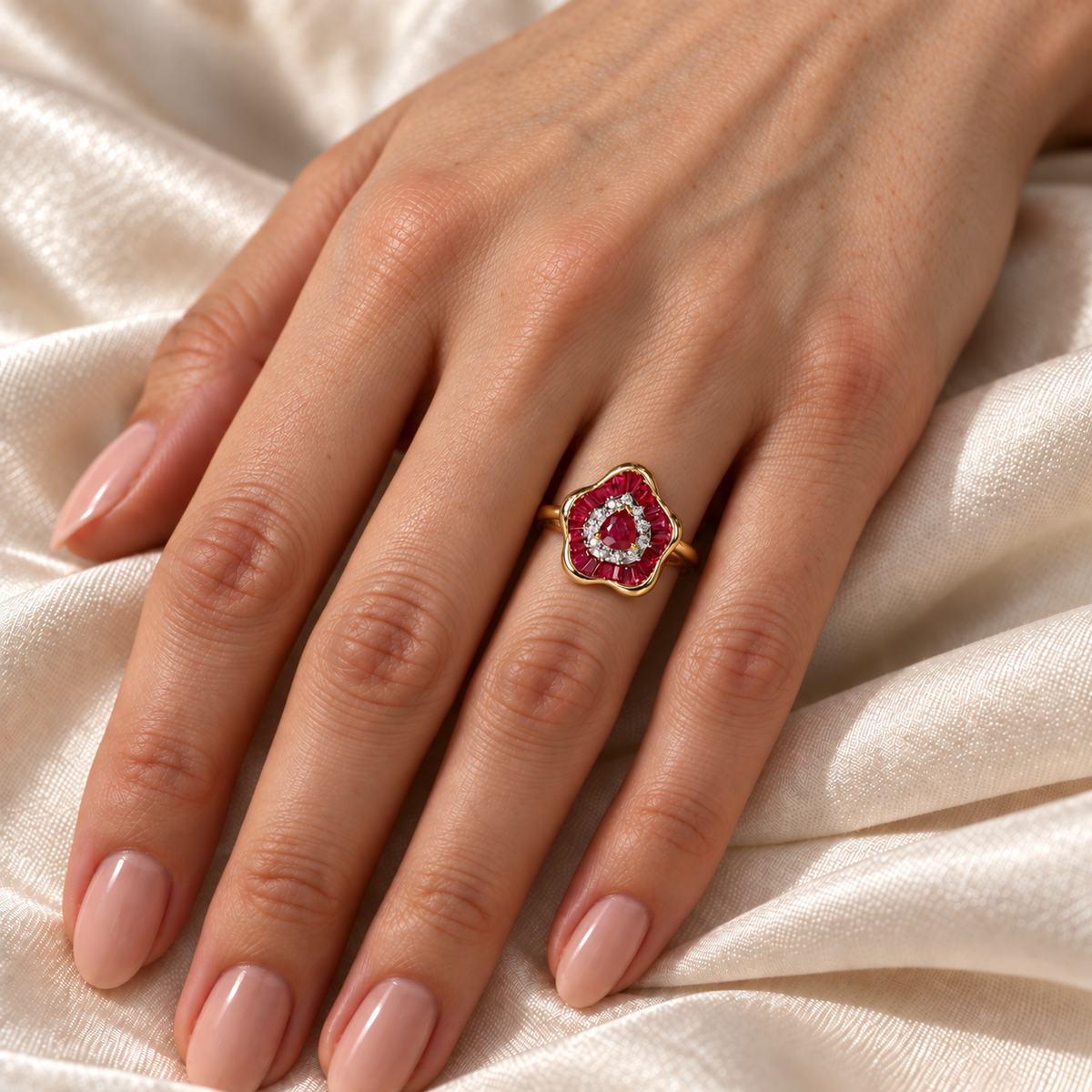 18ct Yellow Gold Ruby & Diamond Ballerina Ring