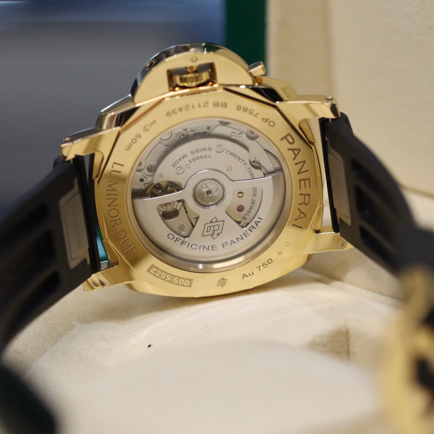 18K Yellow Gold - Panerai Luminor Due 42MM - Boutique Exclusive - Limited 600