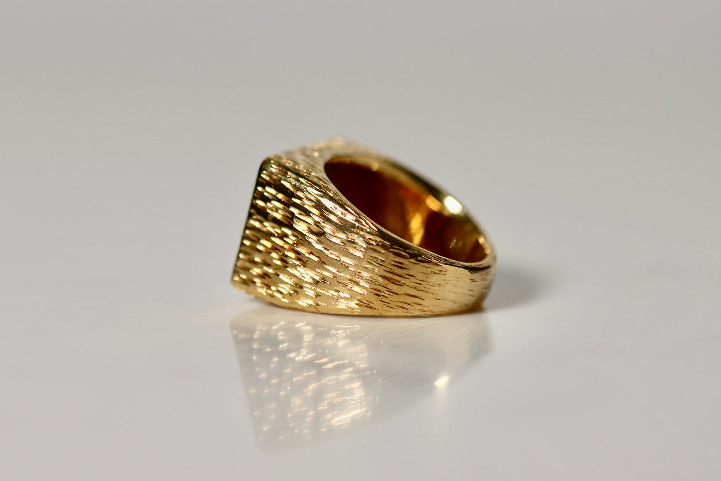18K Yellow Gold Diamond Ring