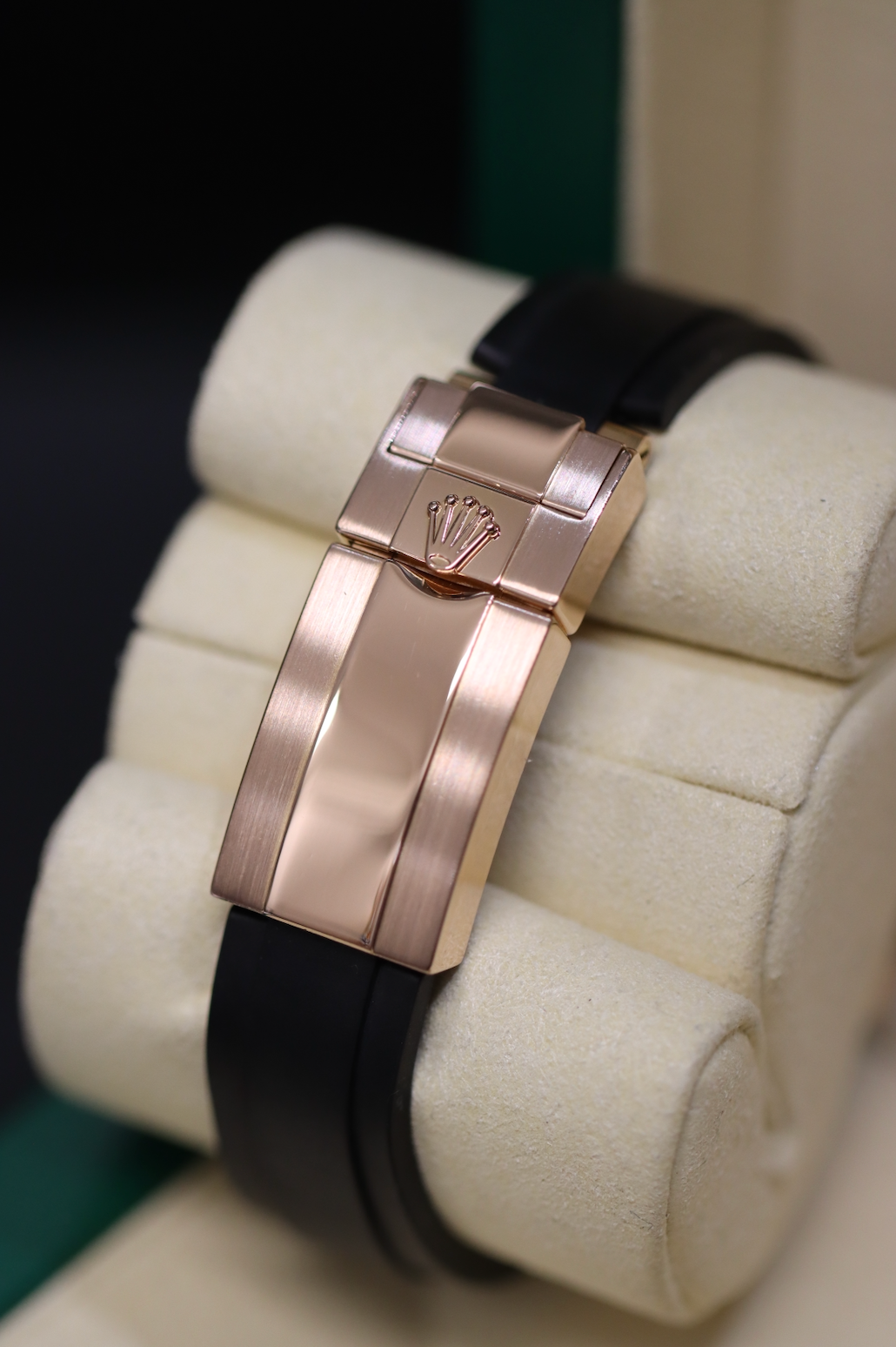 37mm Rolex Yacht-Master Everose Gold - Oyster Flex