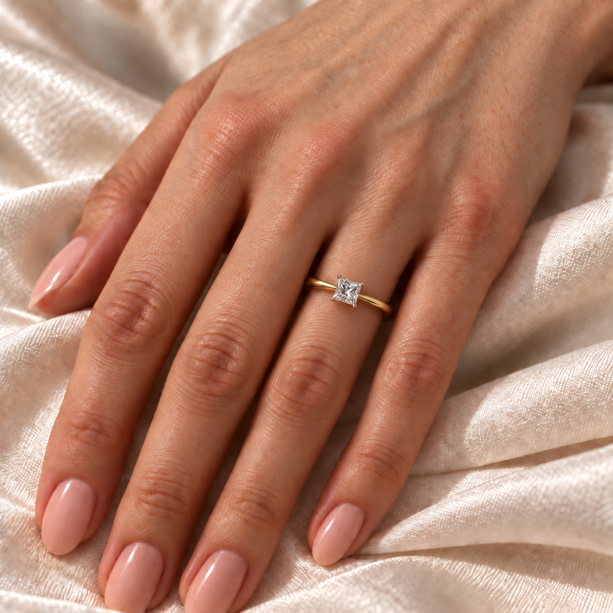 14ct Yellow Gold 1.04ct Princess-Cut Diamond Solitaire Ring – IGI Certified