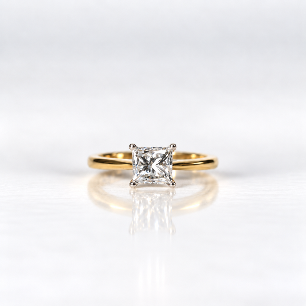 14ct Yellow Gold 1.04ct Princess-Cut Diamond Solitaire Ring – IGI Certified