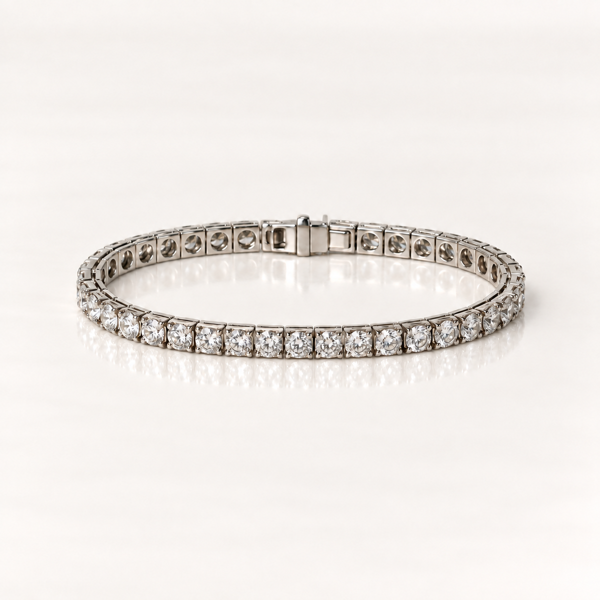 18ct White Gold 10.00ct Lab-Grown Diamond Tennis Bracelet