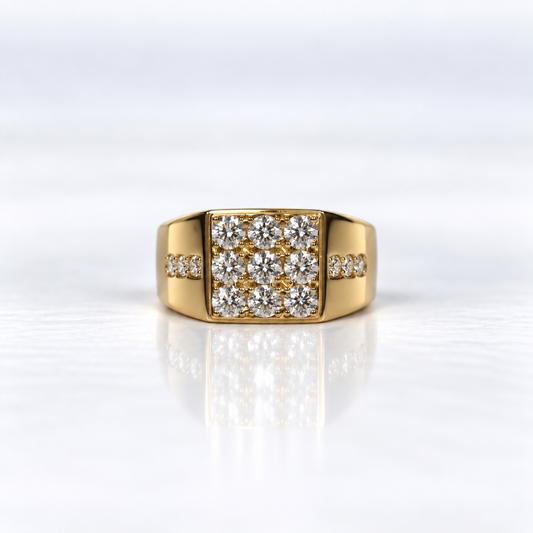18ct Yellow Gold 15-Diamond Men’s Ring