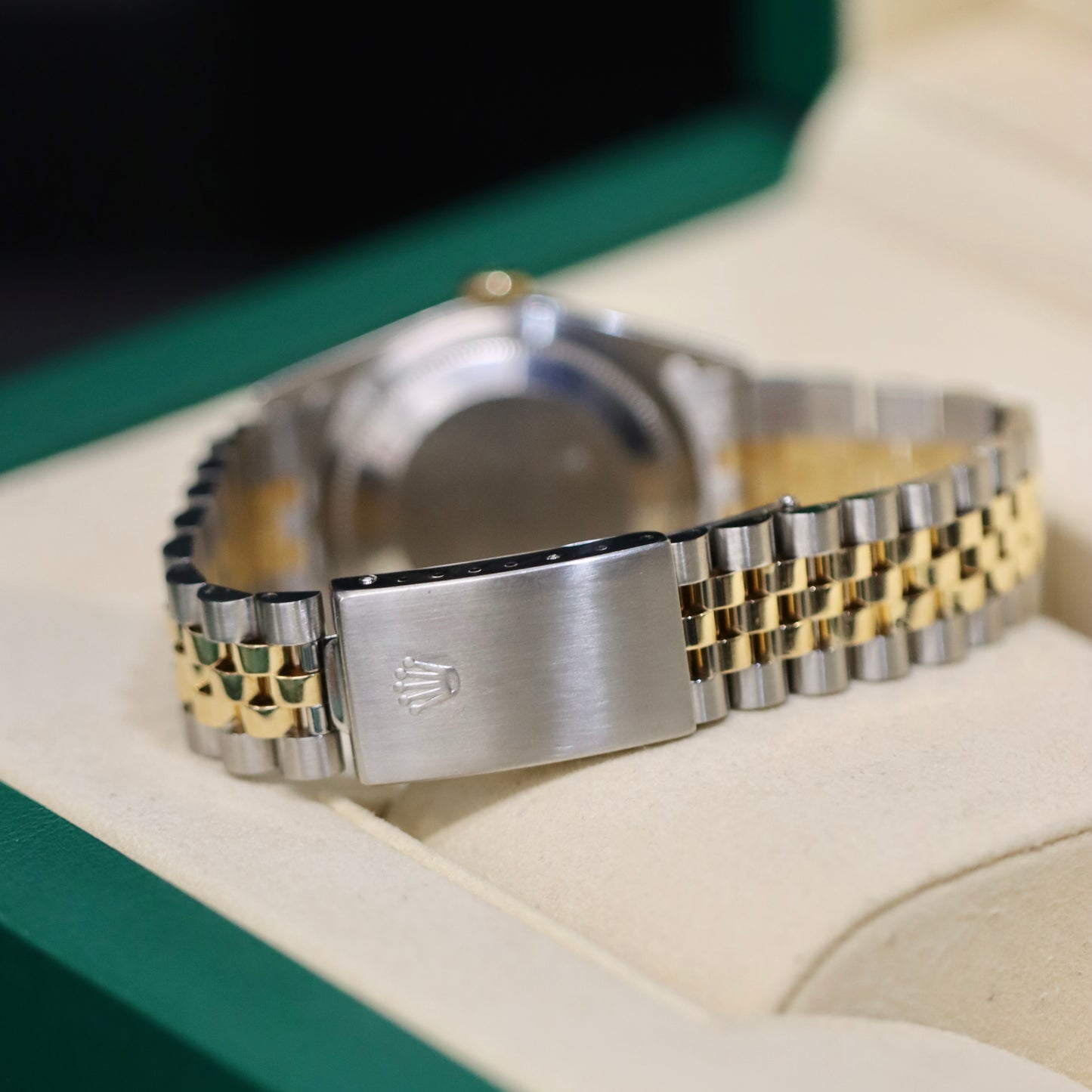 Rolex Datejust 36MM - Champagne - Ref: 16233 - 18K Yellow Gold & Steel