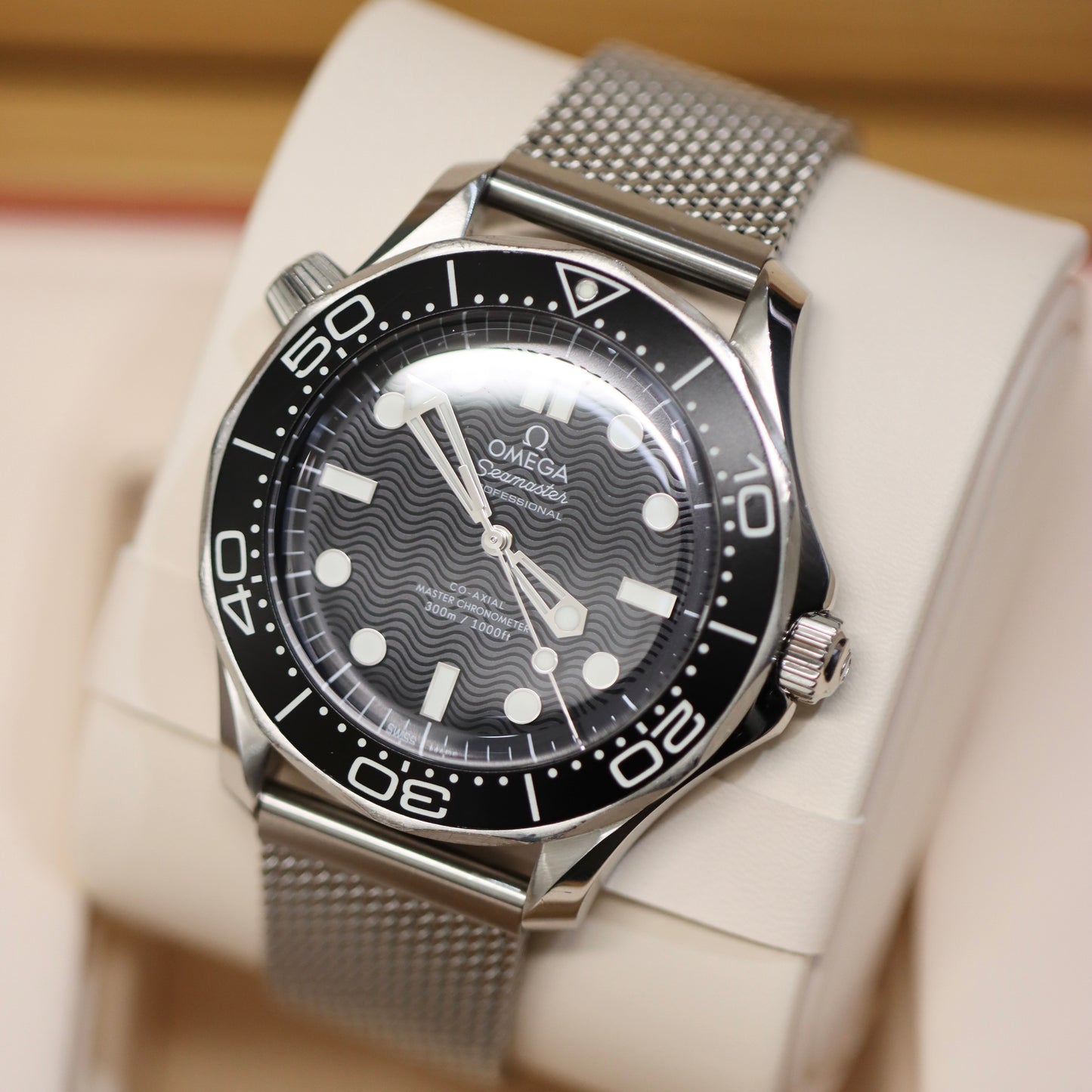 2025 Seamaster Diver 300M 42mm Ref. 210.30.42.20.01.010 Automatic Black Dial — Full Set