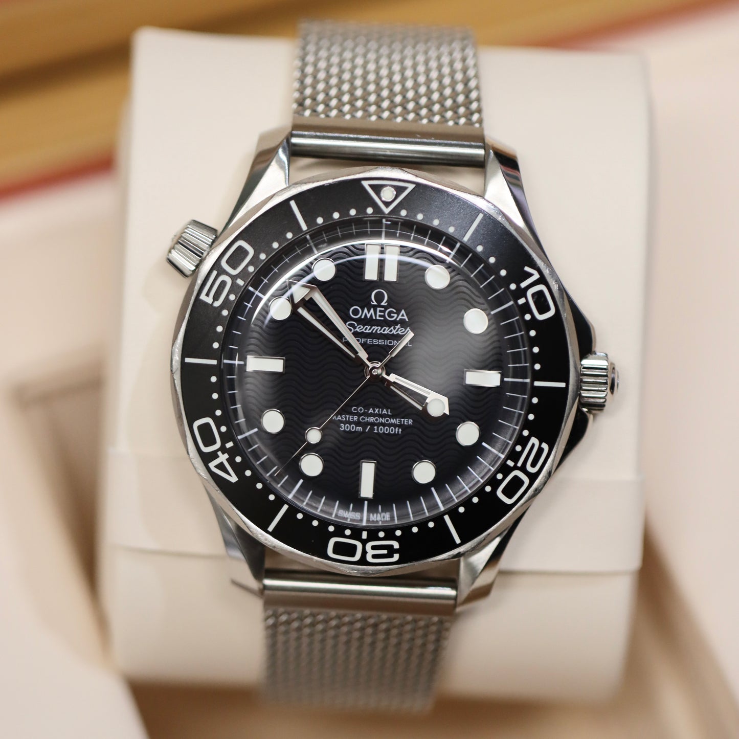 2025 Seamaster Diver 300M 42mm Ref. 210.30.42.20.01.010 Automatic Black Dial — Full Set