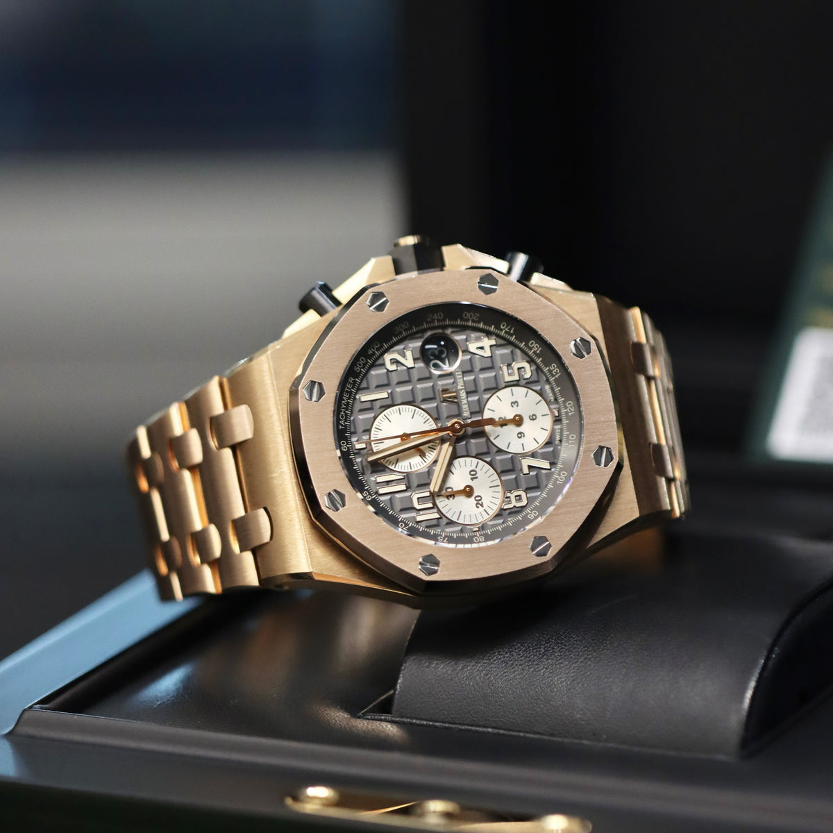 Audemars Piguet Offshore 'Brick' 18K Rose Gold - 26470OR - Full Set Box & Papers