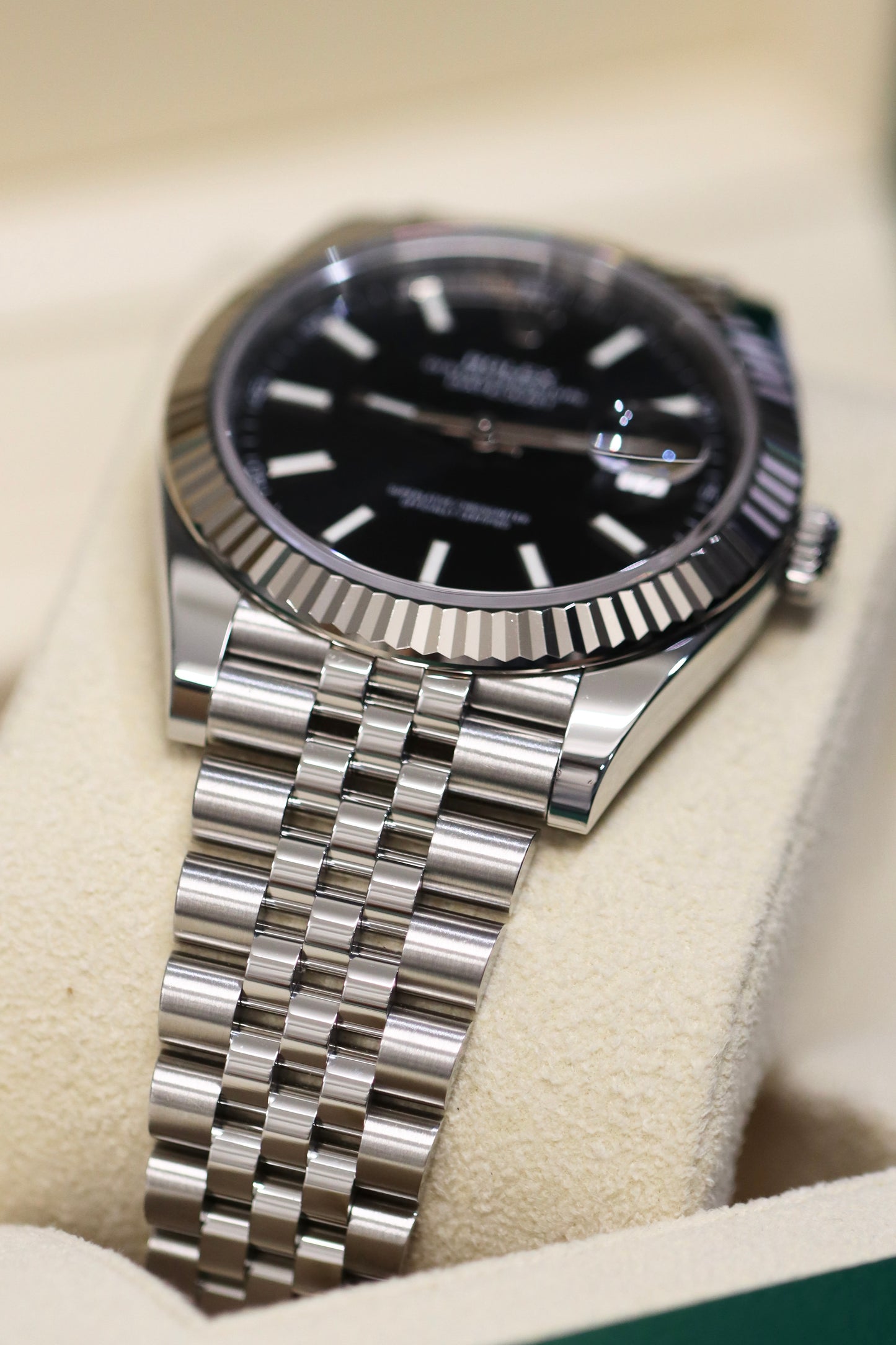 Rolex Datejust 41mm 126334 - Black Index