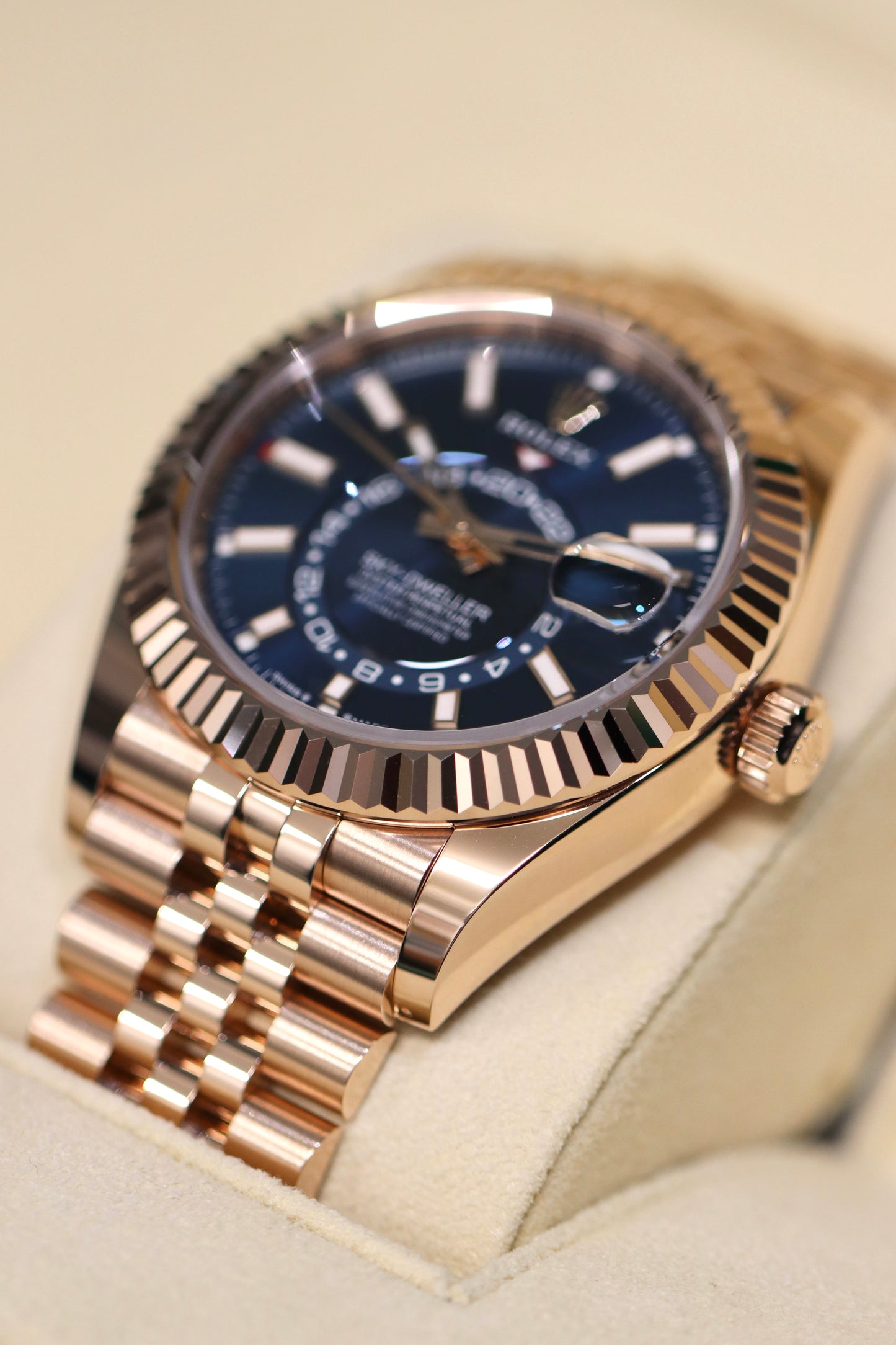 Rolex Sky-Dweller - Blue - Everose - 336935 - 42MM