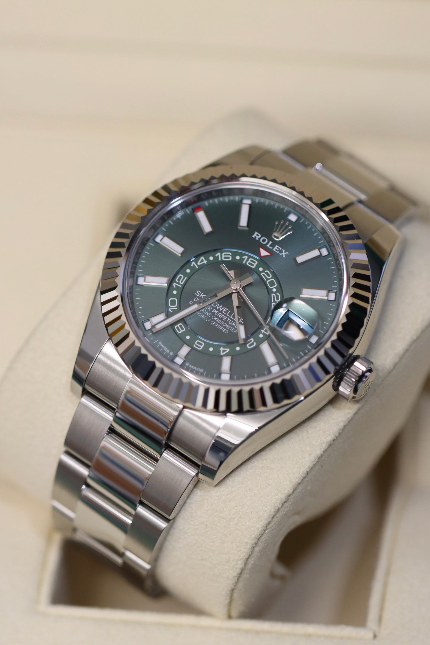 Rolex Sky-Dweller Mint Green 336934