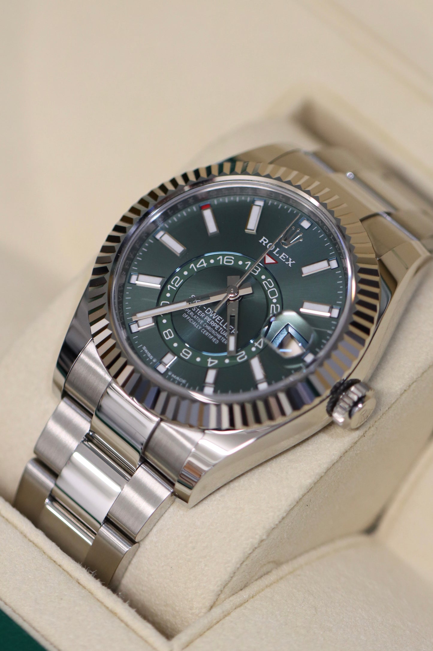 Rolex Sky-Dweller Mint Green 336934