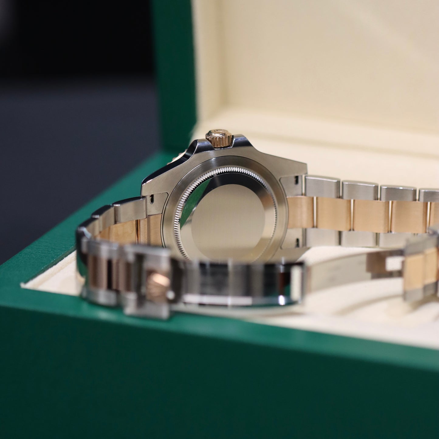 Rolex GMT-MASTER II 'ROOTBEER' = 126711CHNR