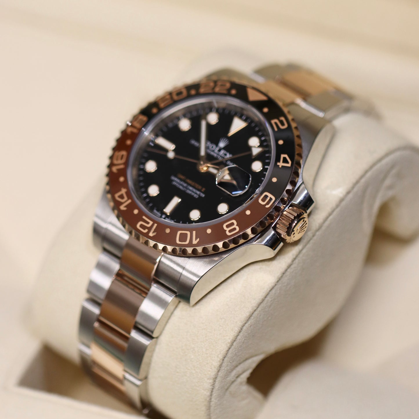 Rolex GMT-MASTER II 'ROOTBEER' = 126711CHNR