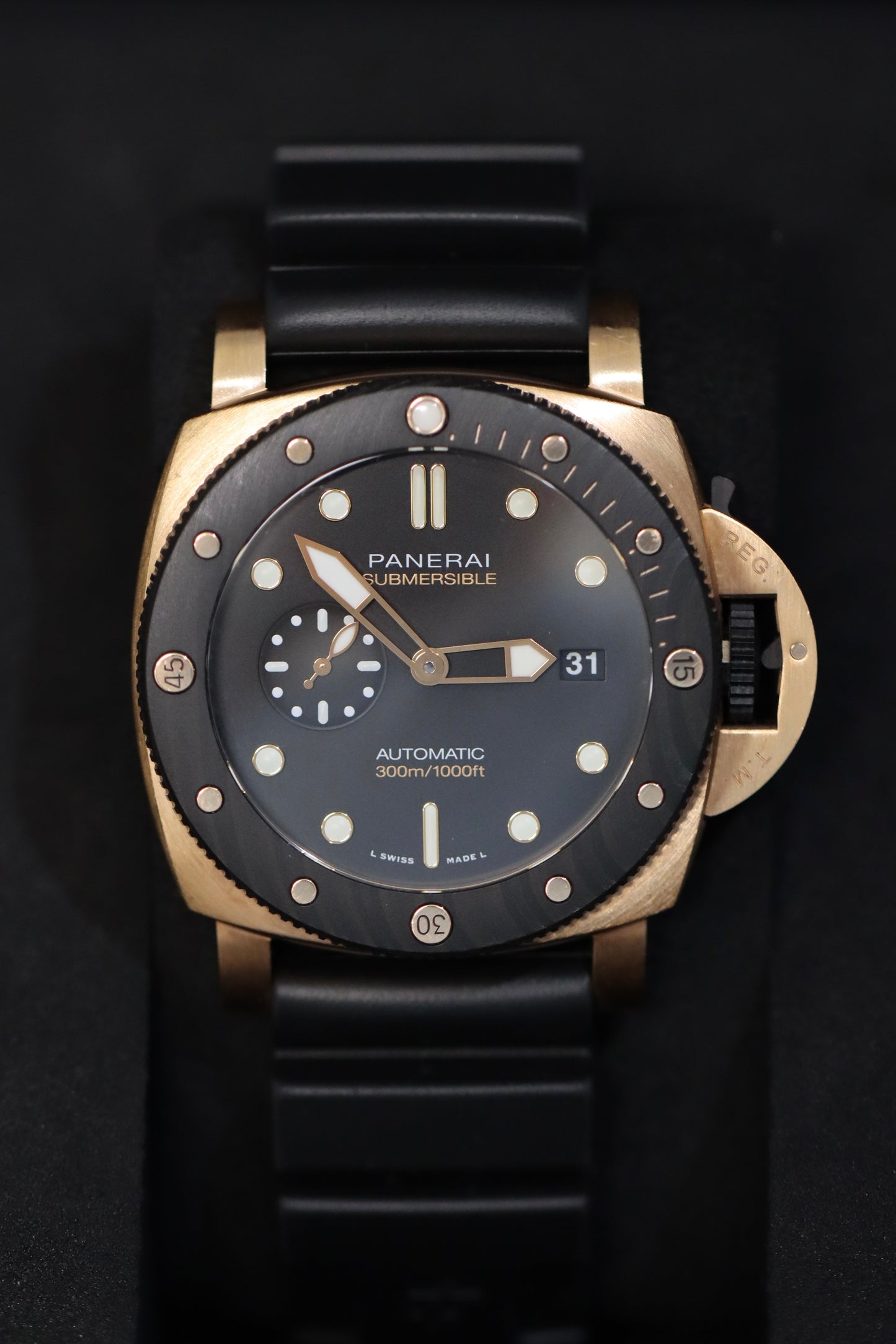 Panerai Luminor Submersible 18k Goldtech OroCarbo