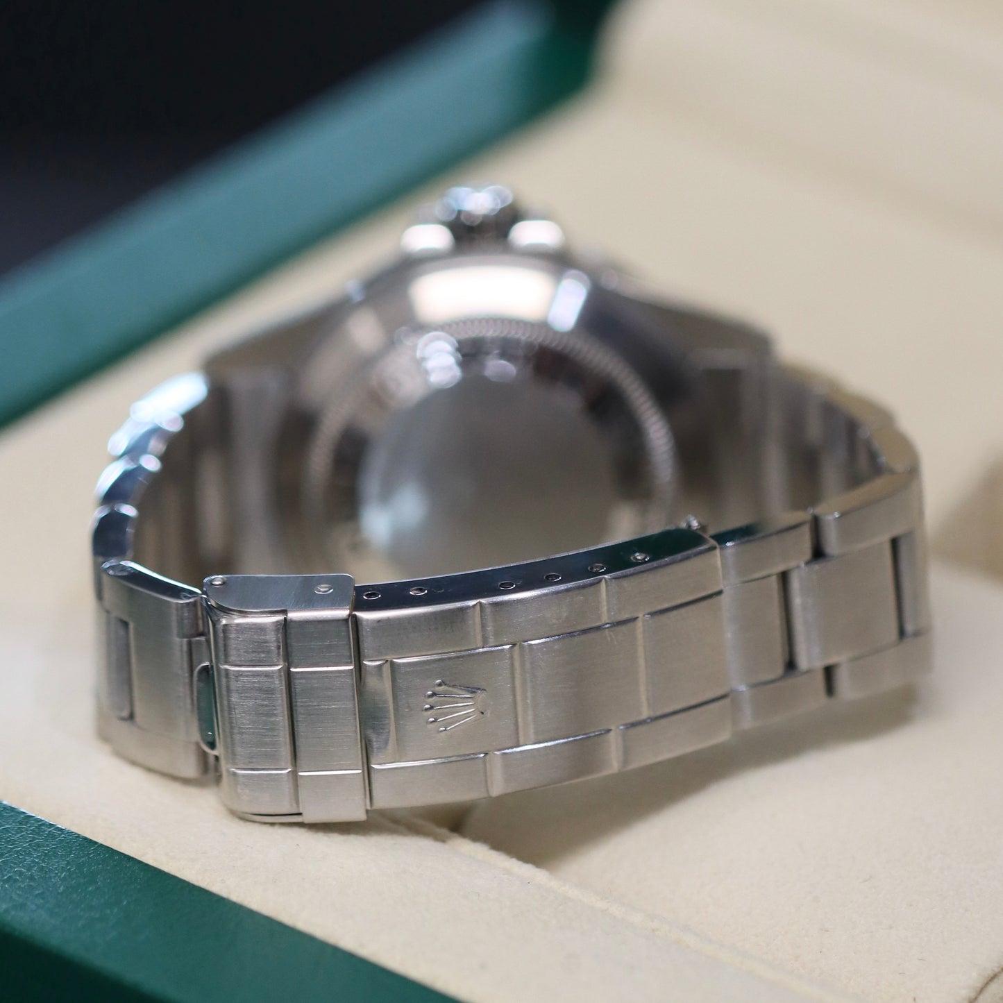 Rolex Sea-Dweller 16600 - 40MM - B&P