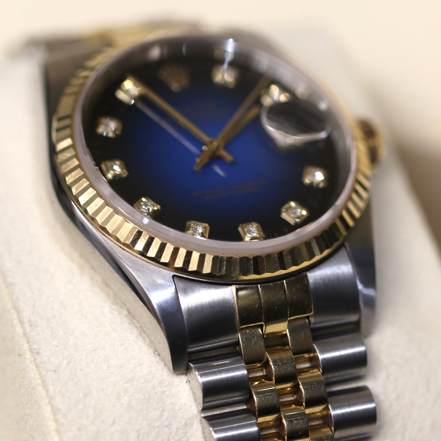 Rolex Datejust 36MM 16233 - Blue Vignette Dial - Box & Papers