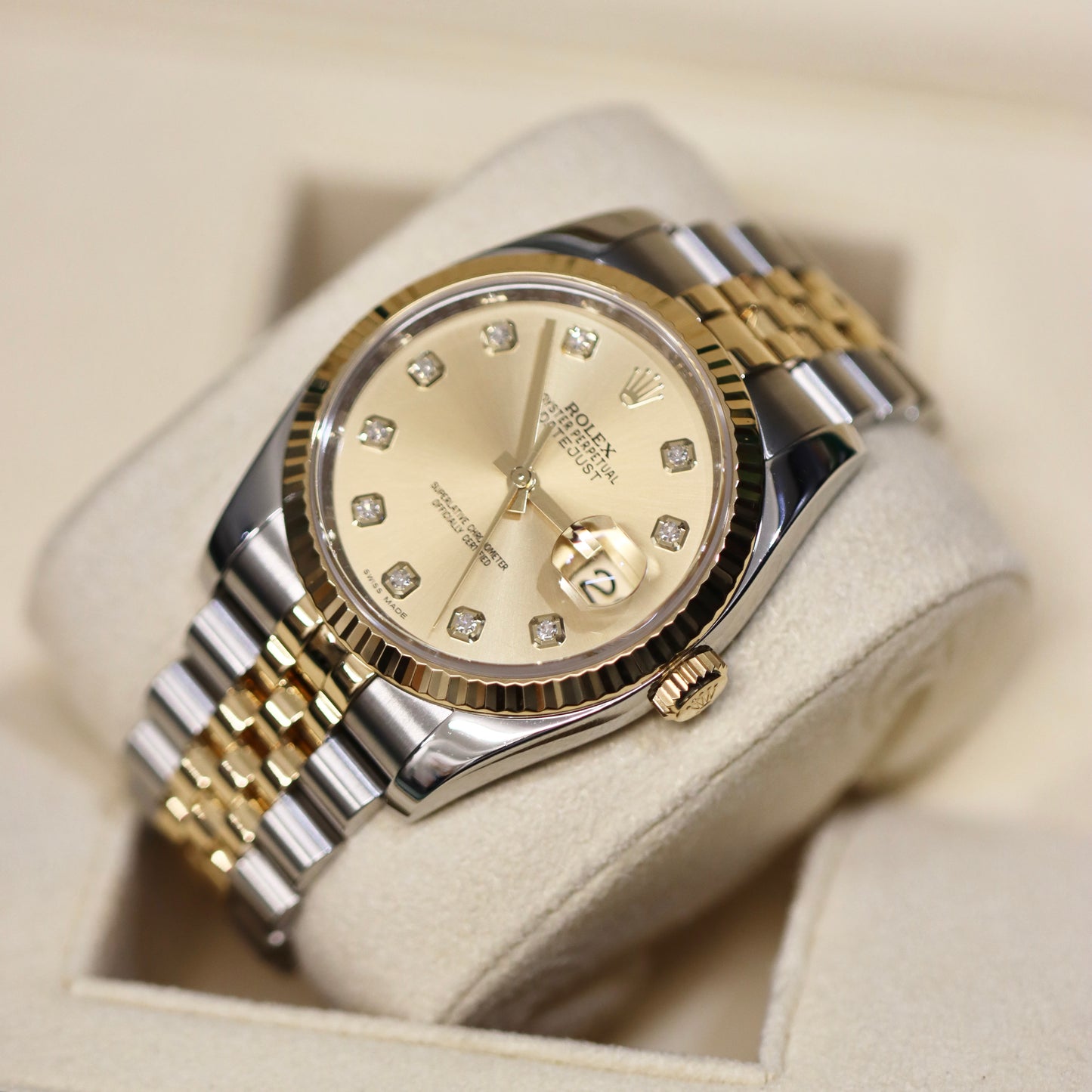 2016 Rolex Datejust 36MM - 116233 - Champagne Diamond Dial - B&P