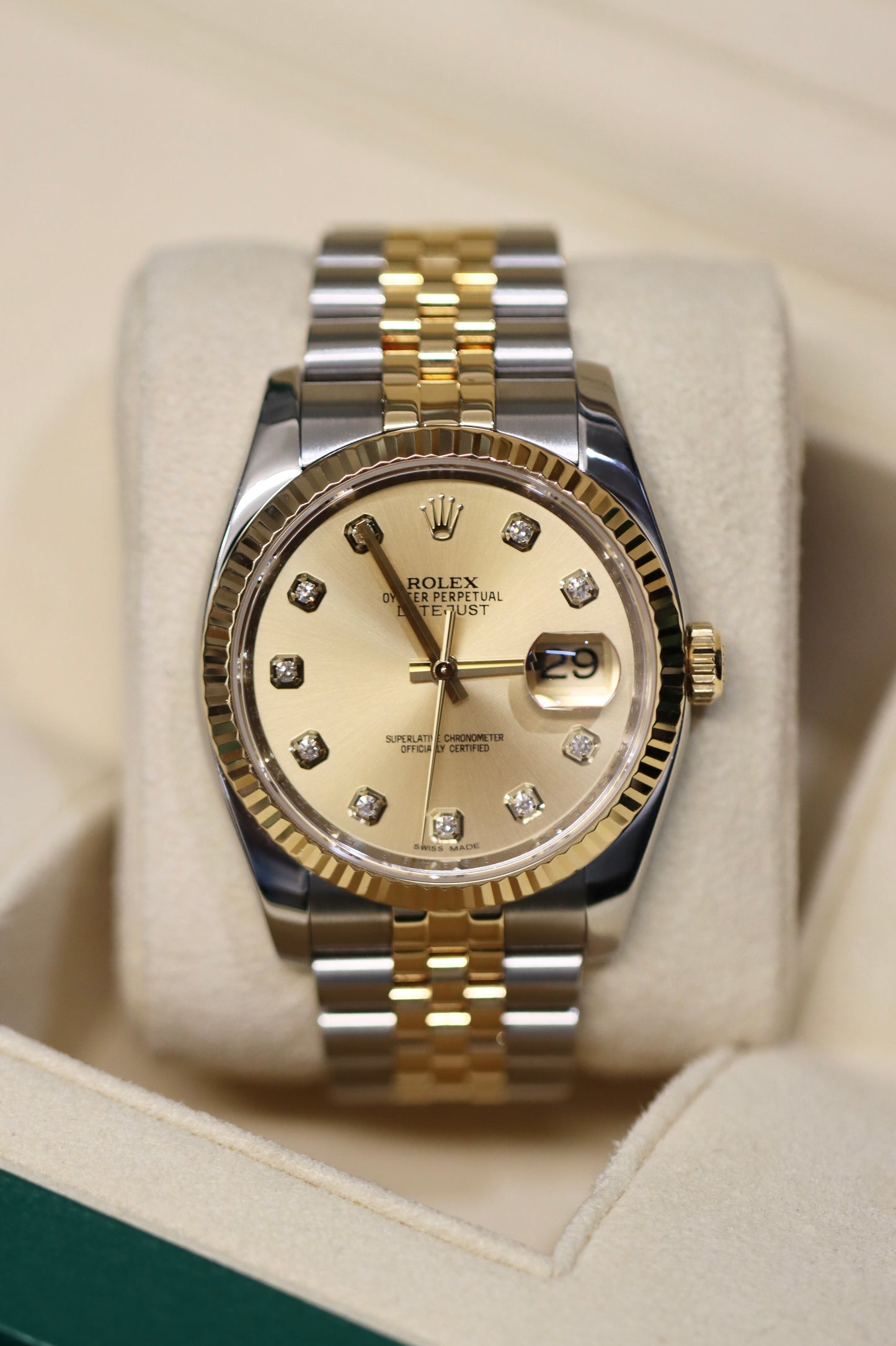 2016 Rolex Datejust 36MM - 116233 - Champagne Diamond Dial - B&P