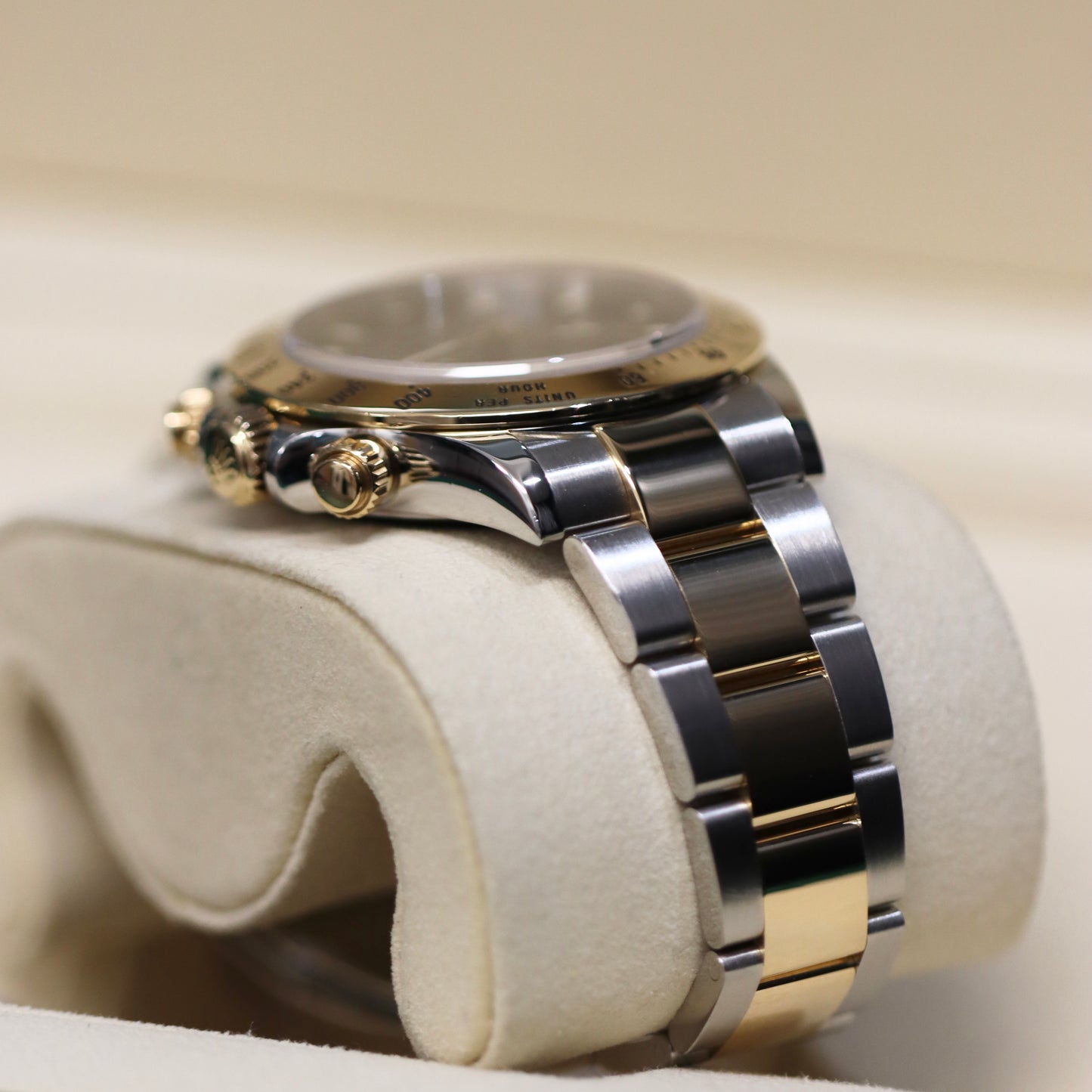 Rolex Daytona Cosmograph - 116523 - 18K Gold & Steel