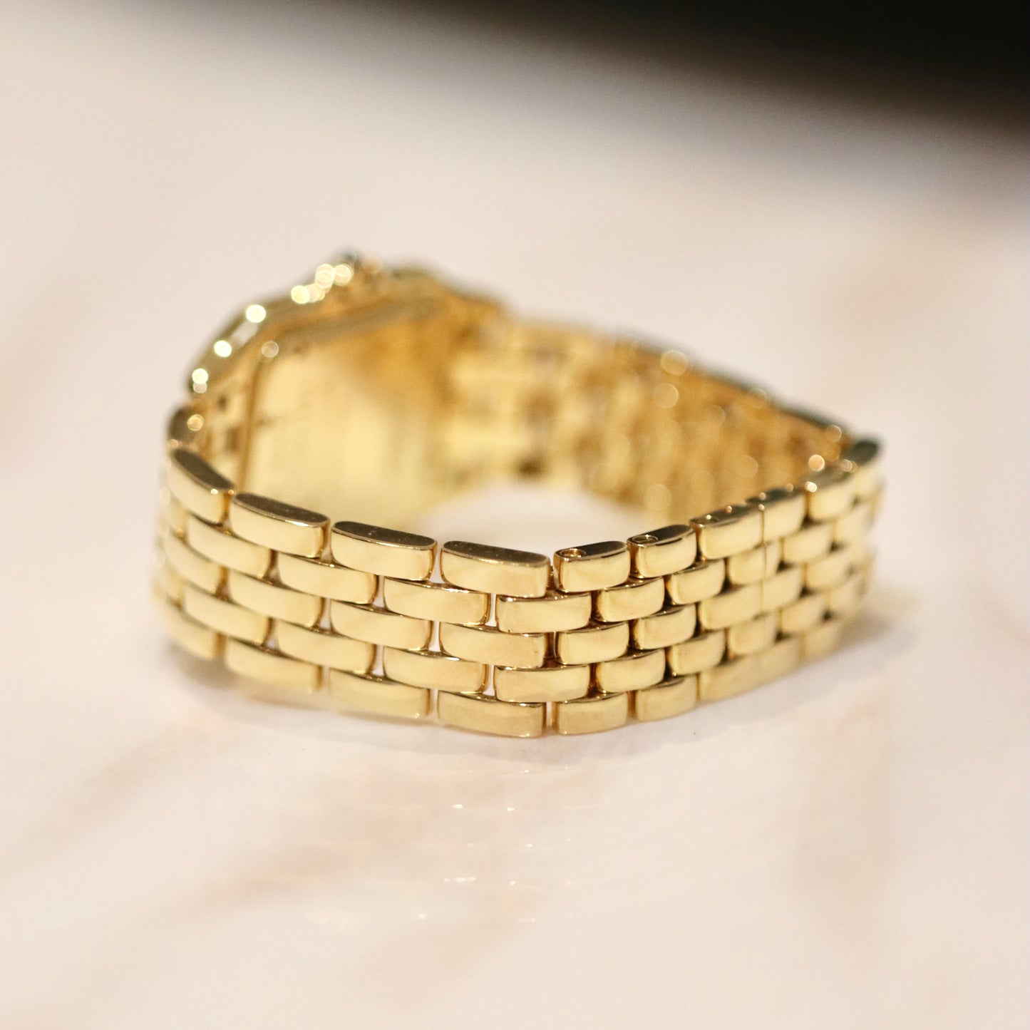 2022 Cartier Panthère Medium - 18K Yellow Gold - RRP: $49,100