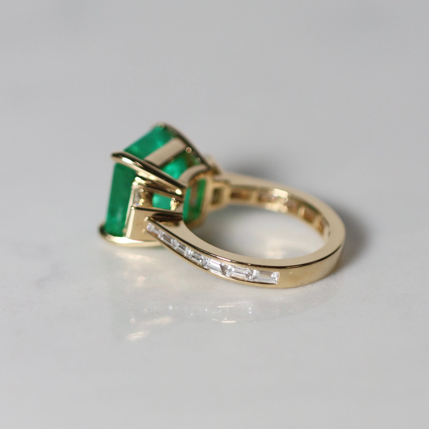 7.13ct Natural Emerald & Diamond Ring