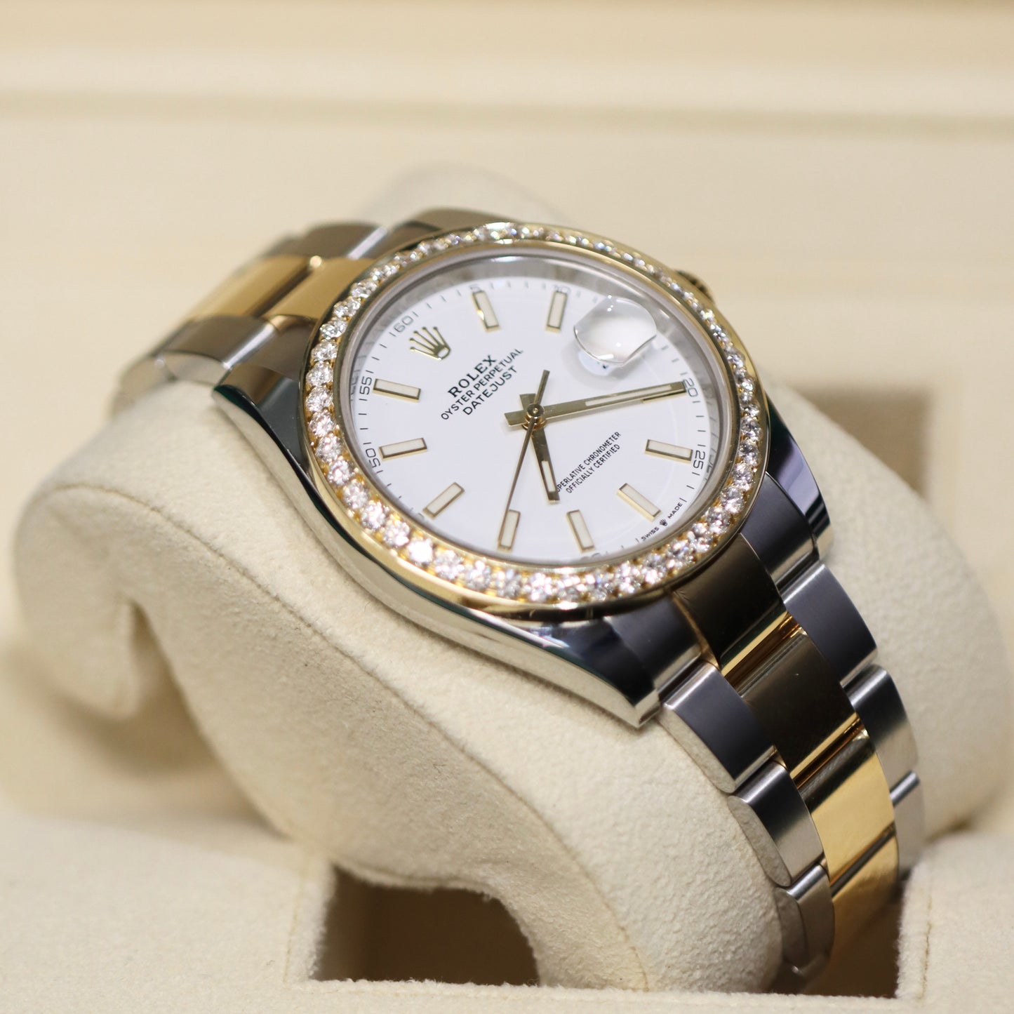 Rolex Datejust 41MM - F VS Diamonds Bezel - Box & Papers