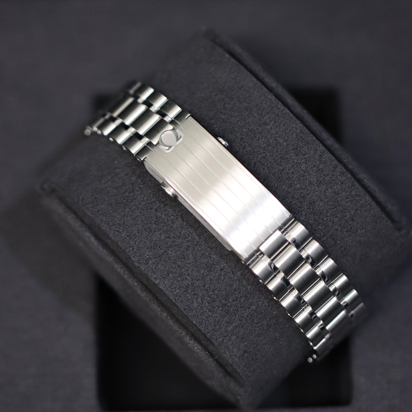 2026 Omega Speedmaster Moonwatch - White Dial - Sapphire Sandwhich