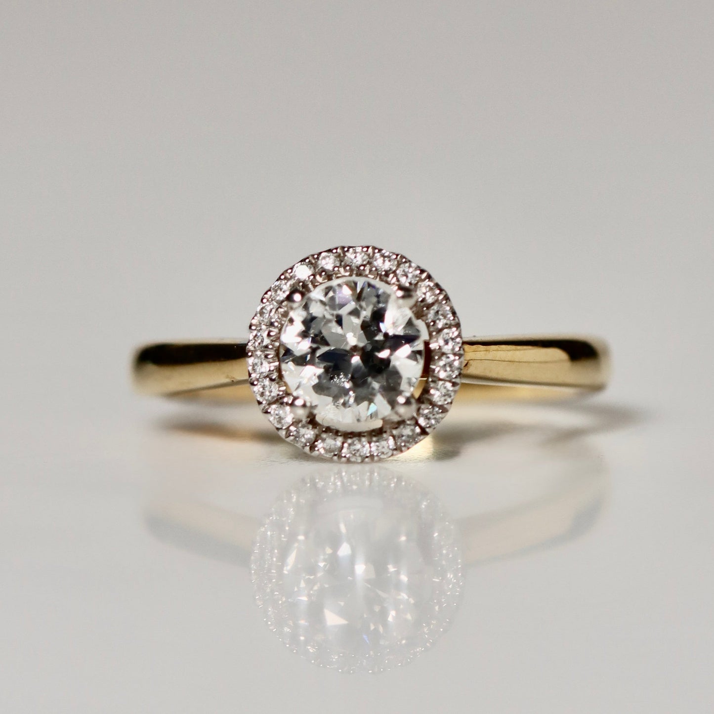 18ct Yellow Gold European Cut Diamond Ring