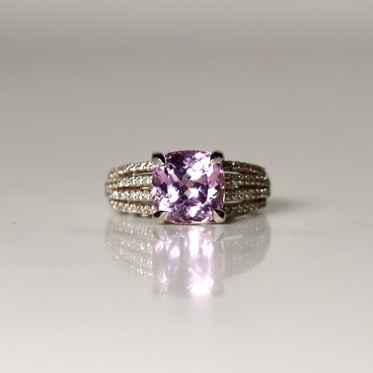 9ct White Gold Kunzite & Diamond Ring