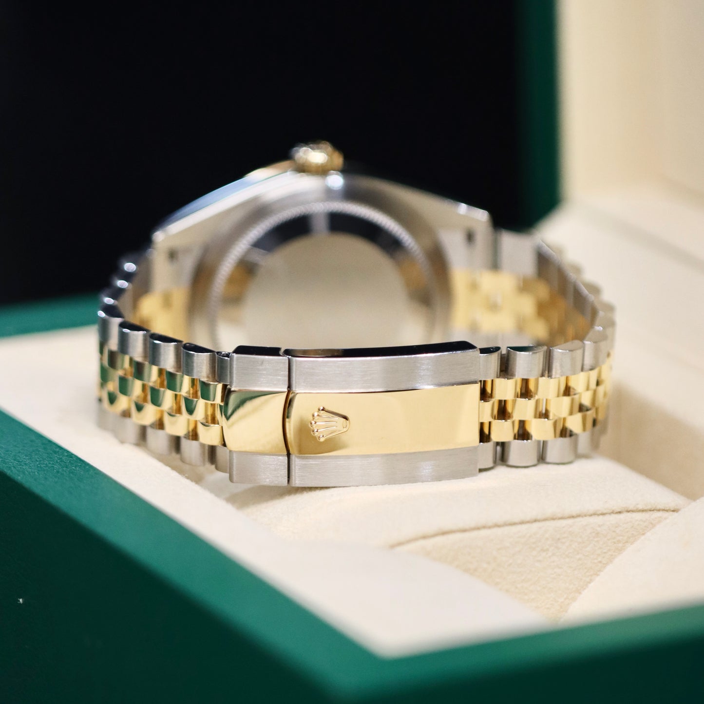 2024 Rolex Sky-Dweller 336933 - Champagne - Jubilee - Box & Papers