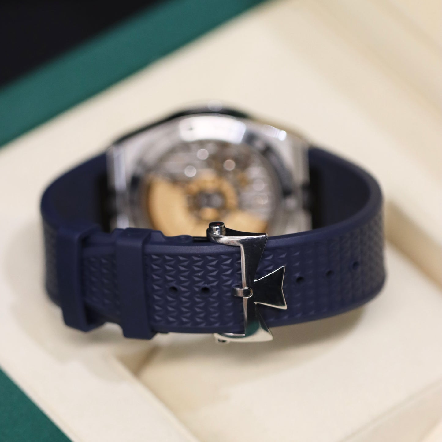 Vacheron Constantin Overseas 7900V - Dual Time - Blue
