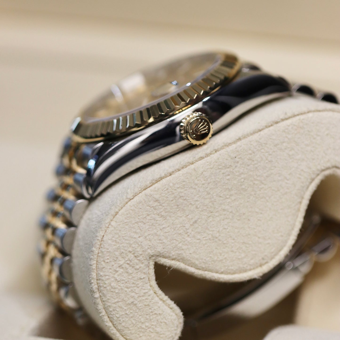 2024 Rolex Sky-Dweller 336933 - Champagne - Jubilee - Box & Papers