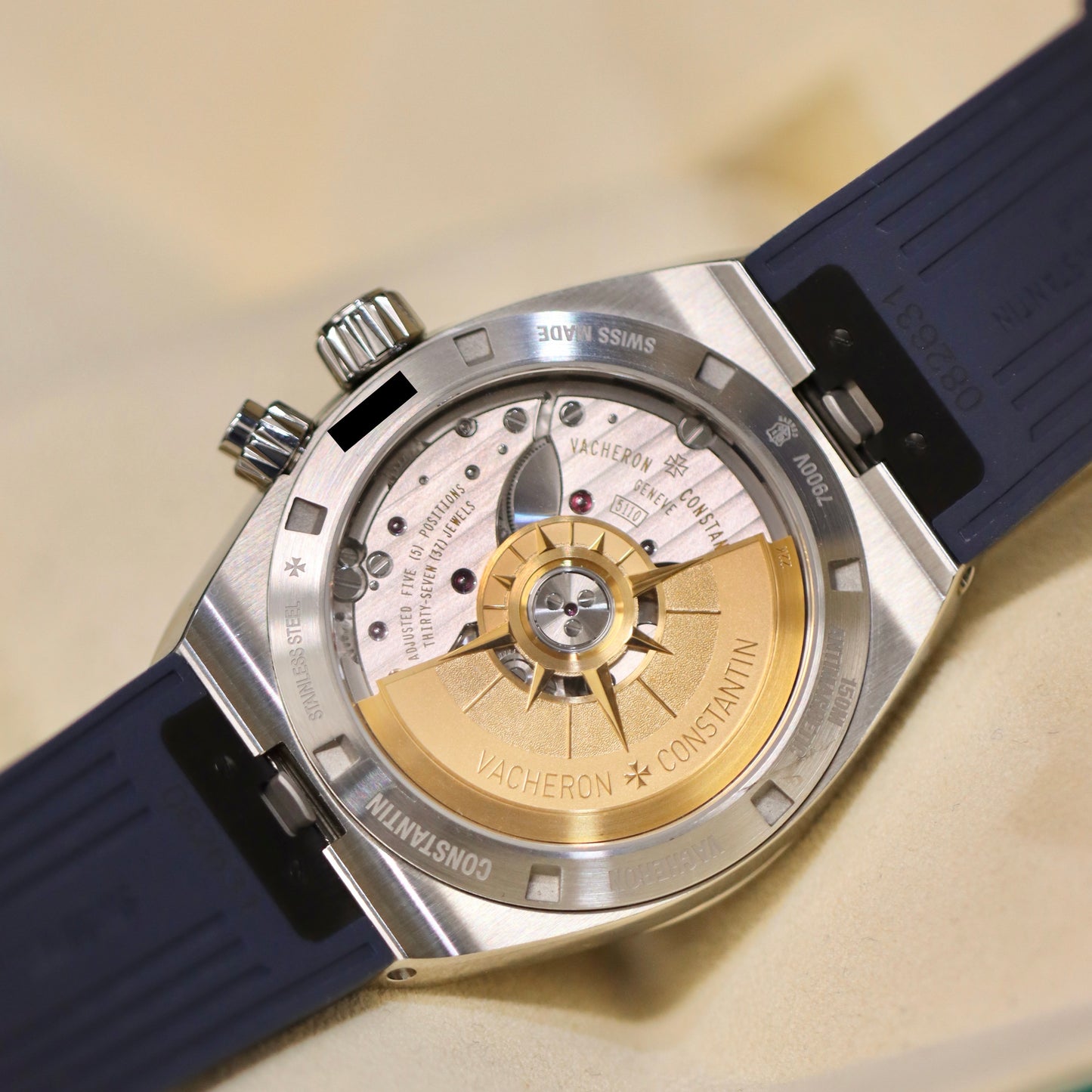 Vacheron Constantin Overseas 7900V - Dual Time - Blue