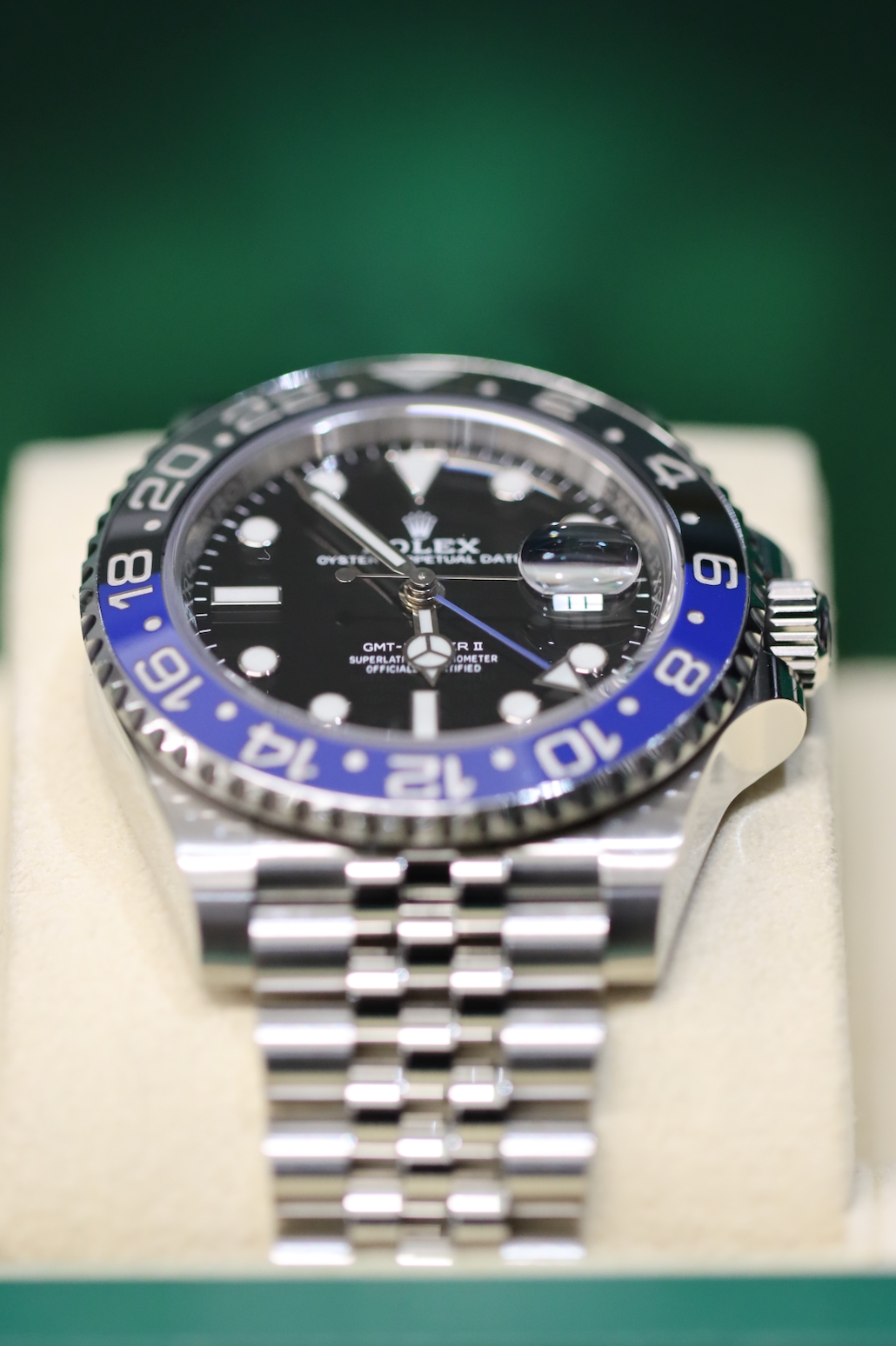 Rolex GMT MASTER II - Batgirl - 126710BLNR