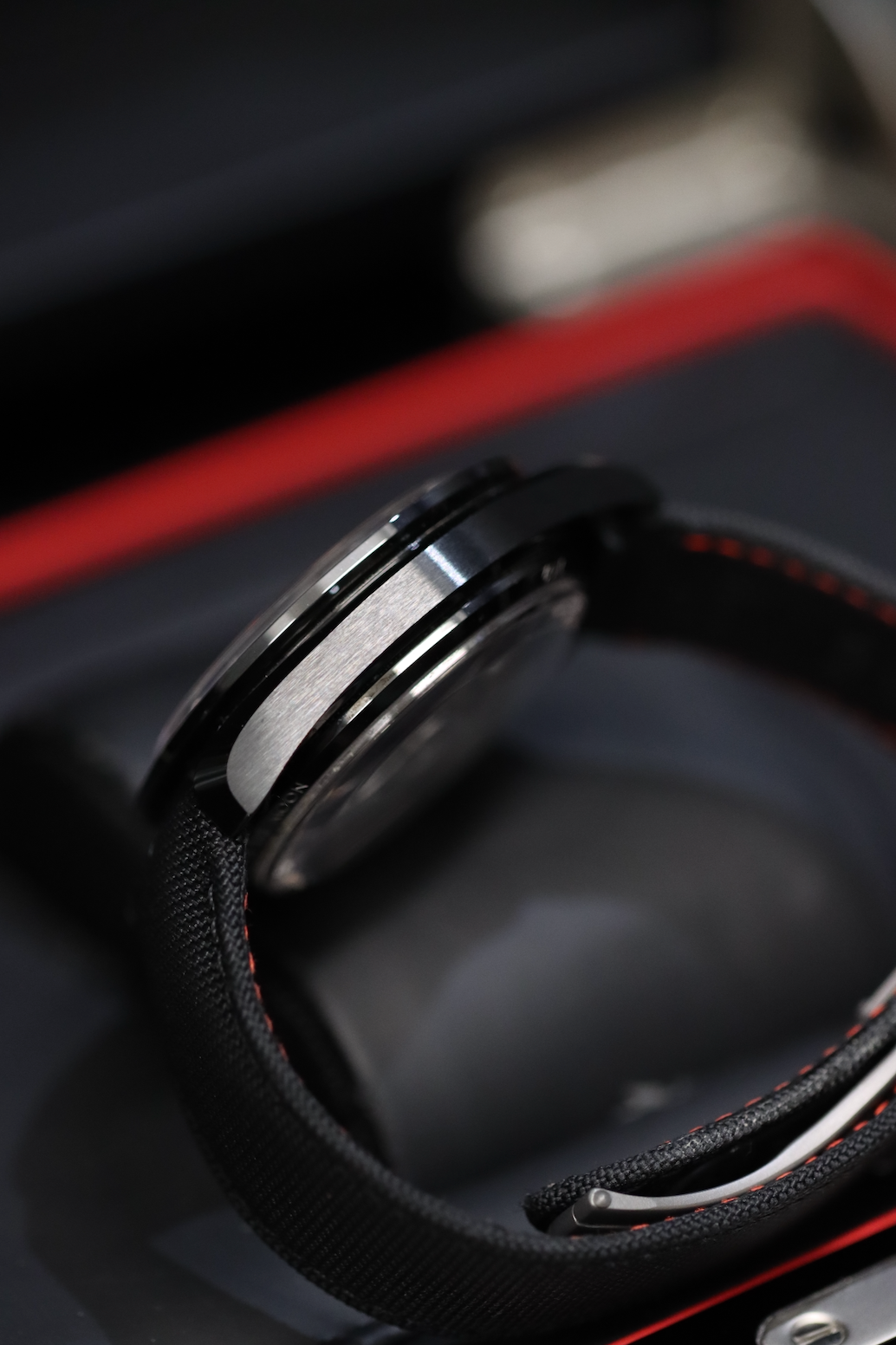 Omega Speedmaster 'Dark Side of the Moon'