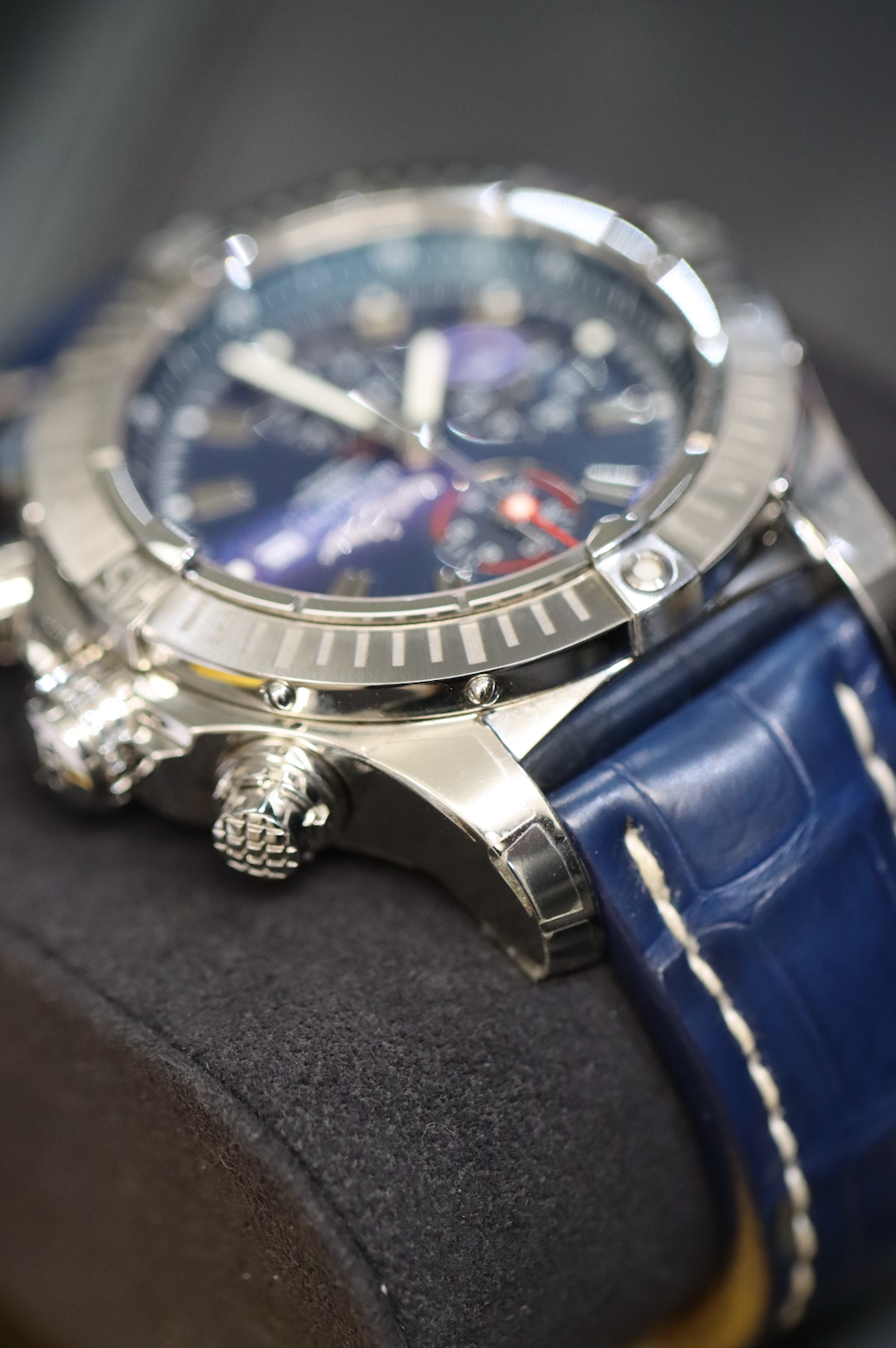 Breilting Super Avenger 48MM - A13370