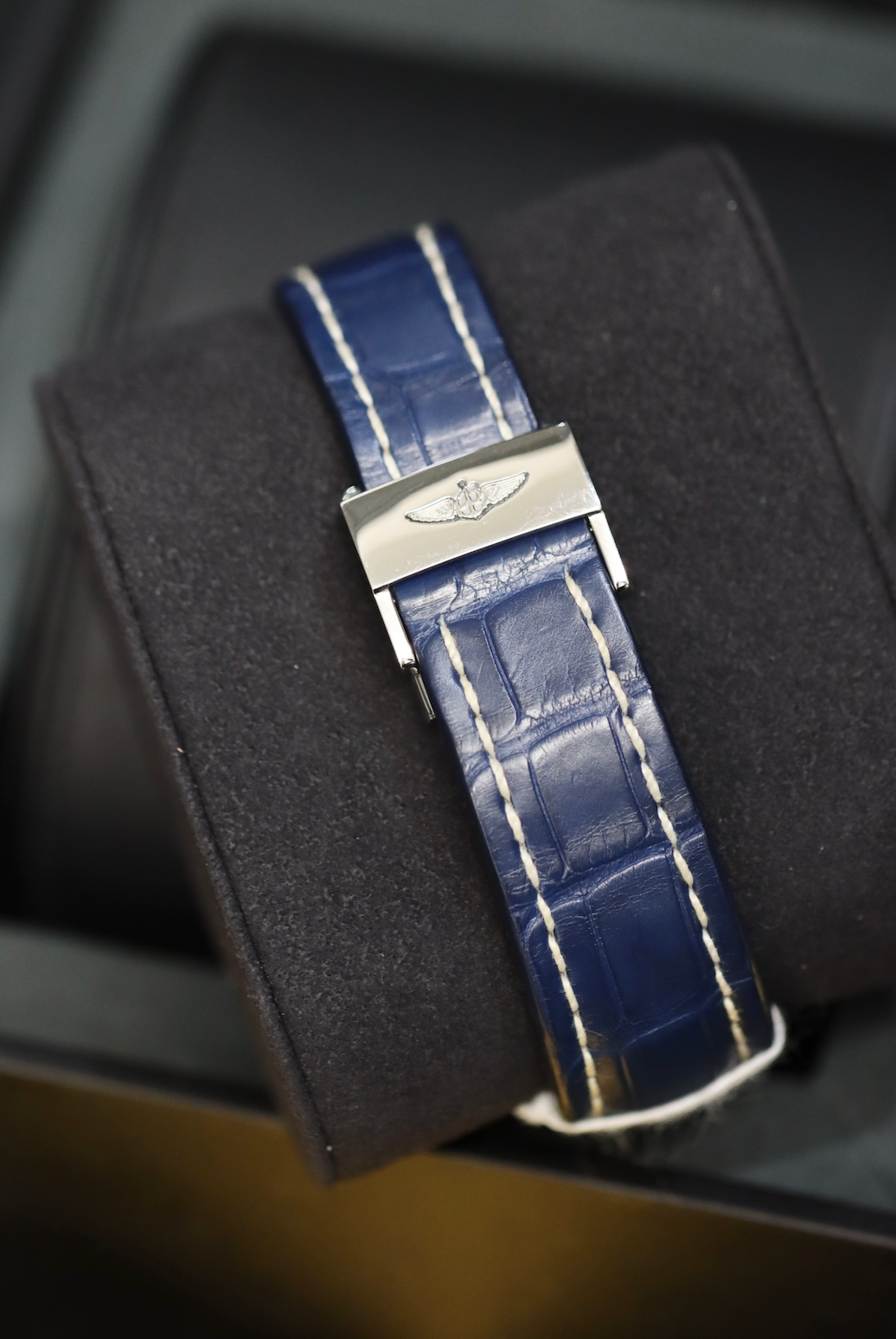 Breilting Super Avenger 48MM - A13370