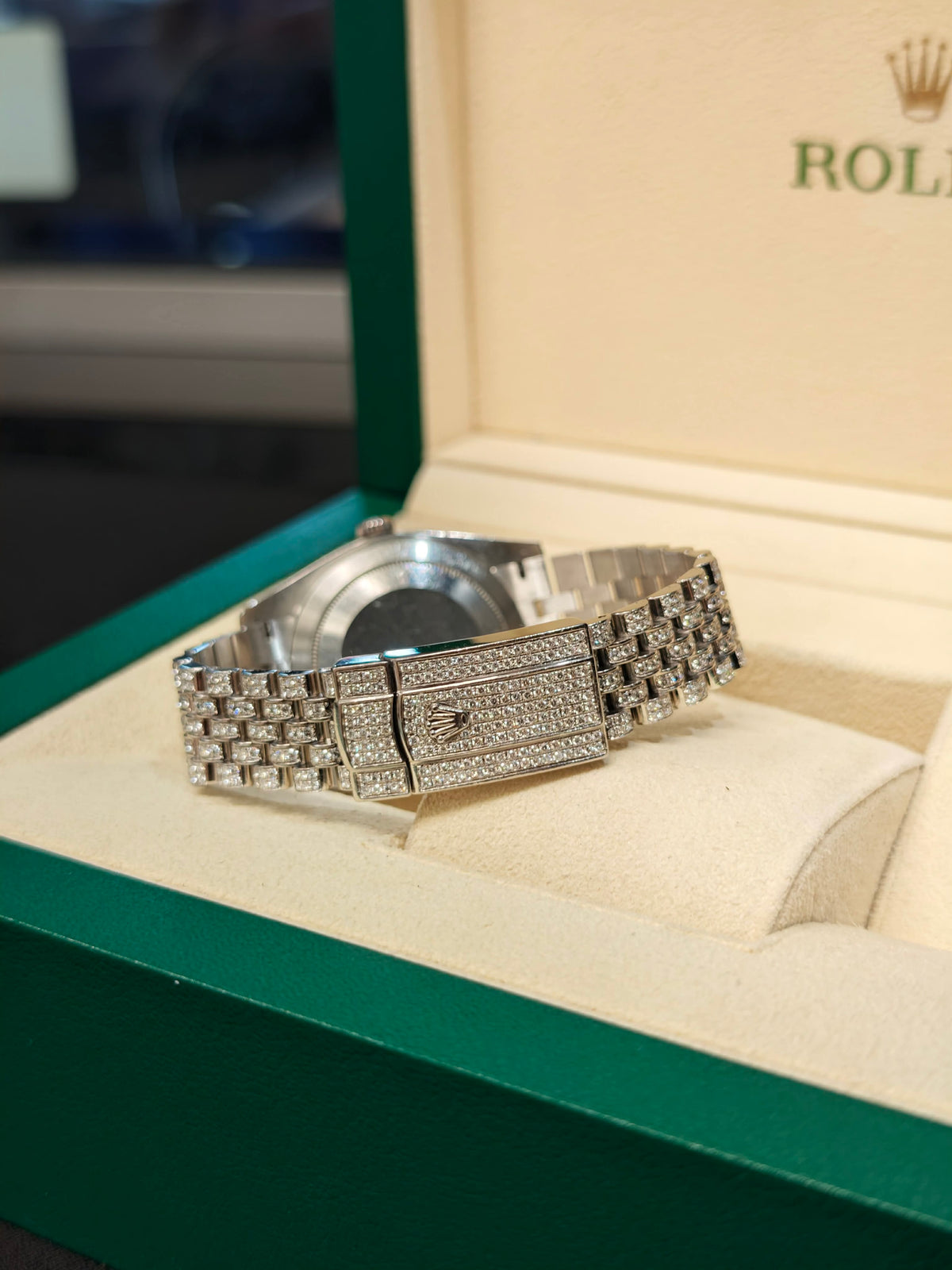 Rolex Datejust 41MM - 126300 - Custom Diamond Set F VS Naturals